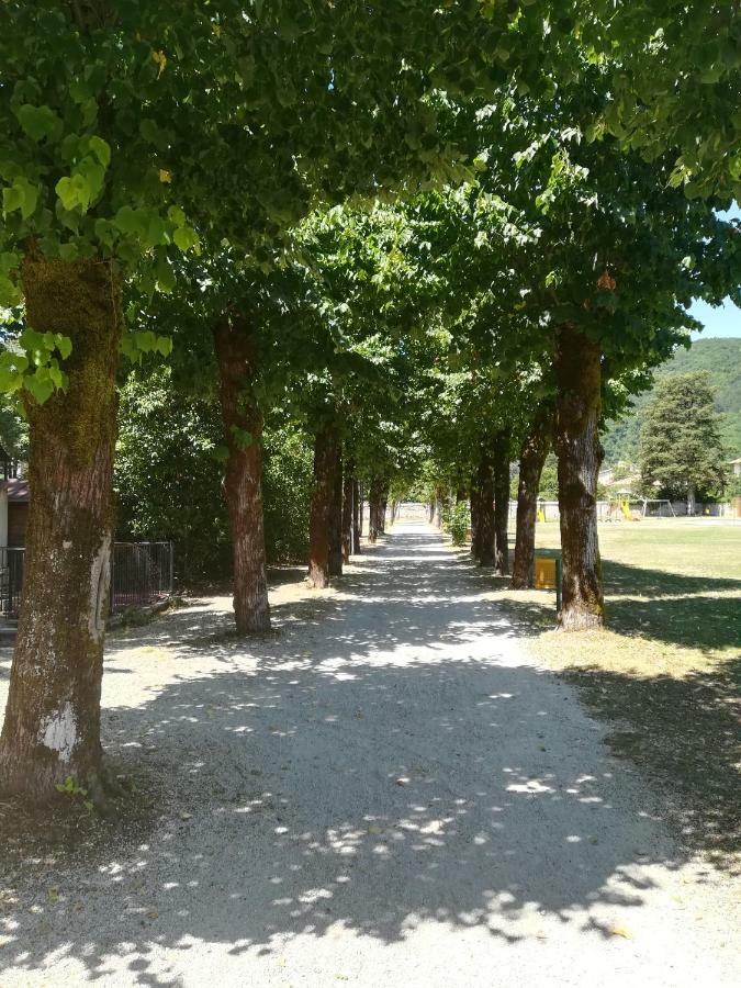 Ostello Villa Franceschini Contigliano Esterno foto